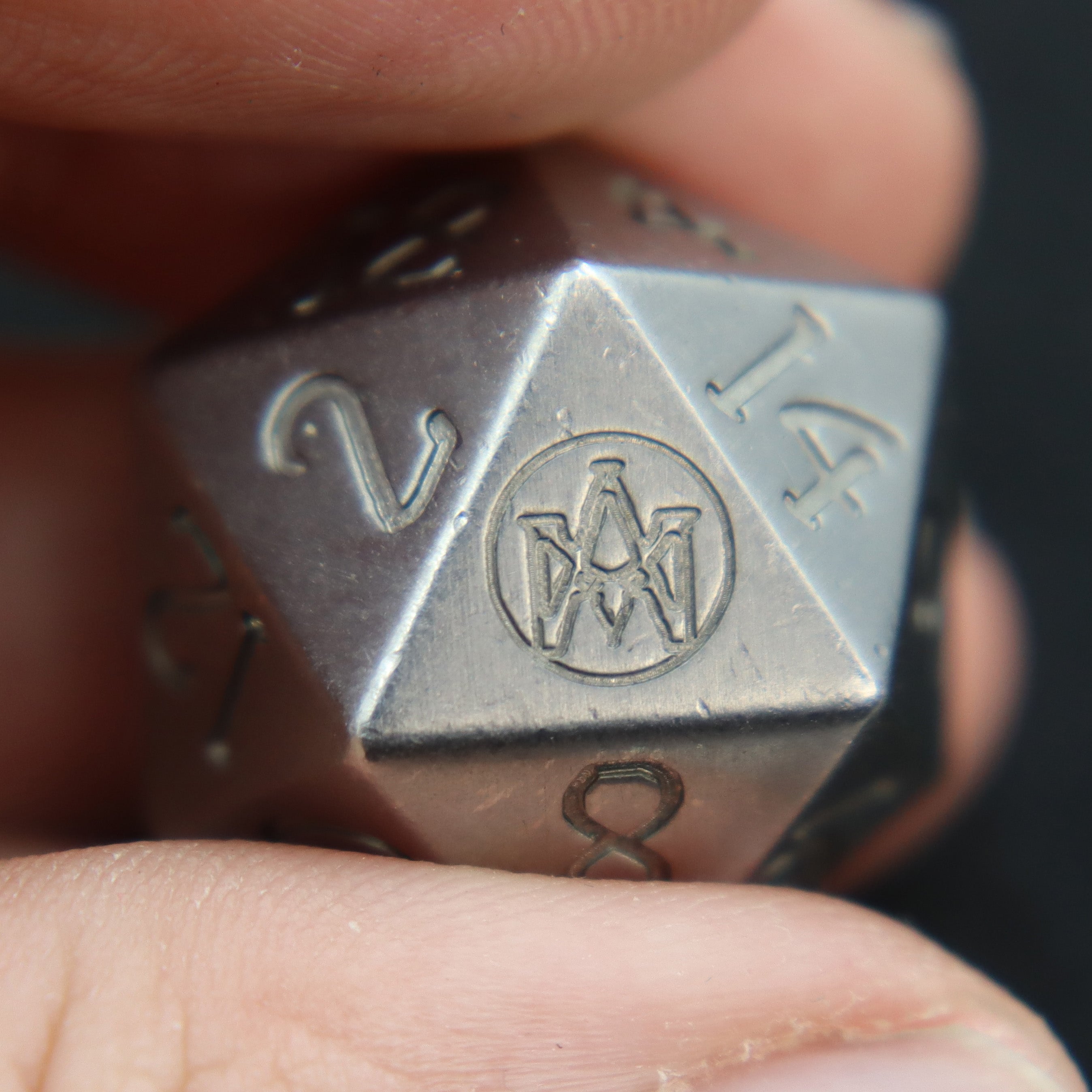 Solid Tungsten D20 – The Ultimate Heavy Metal Die