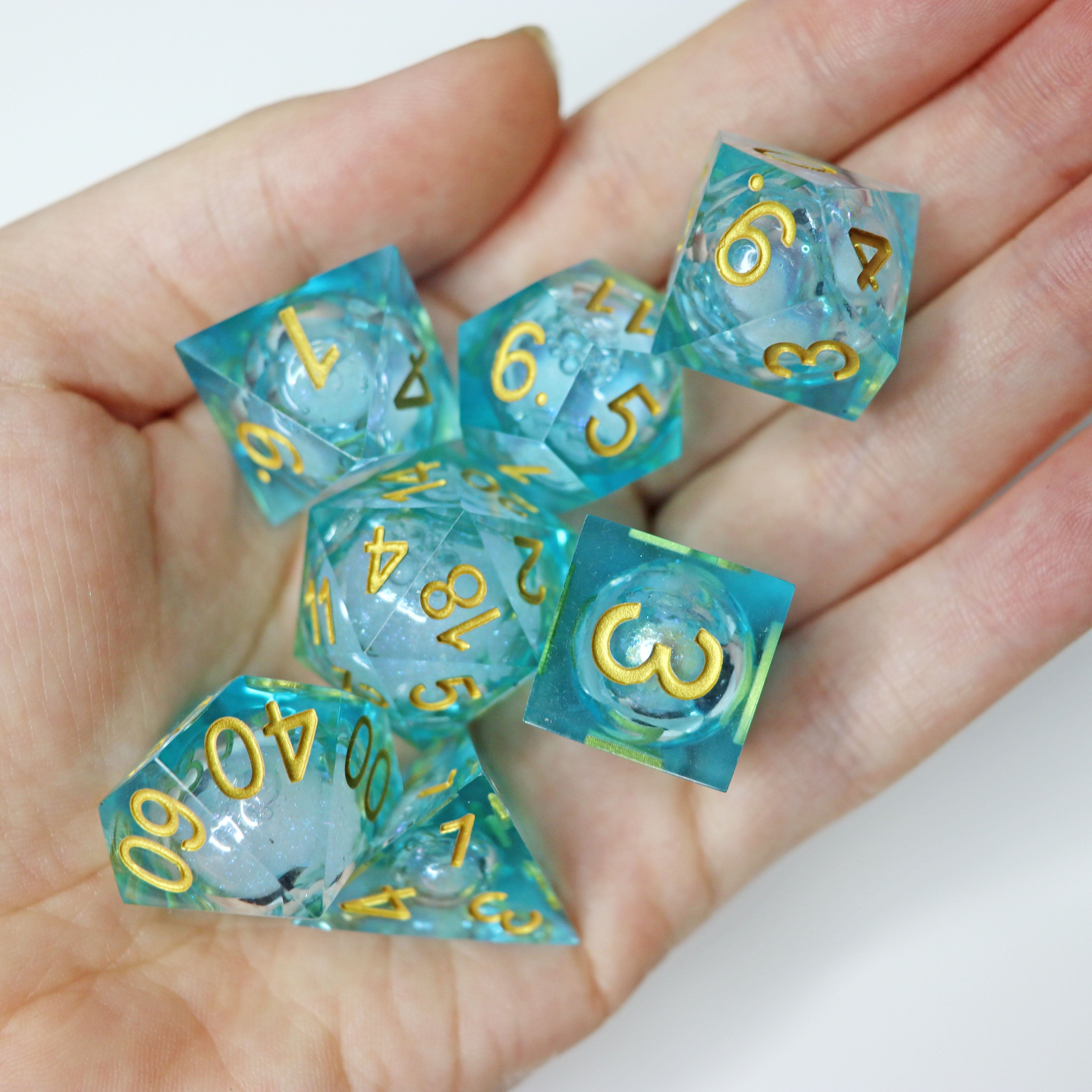 Fresh Water 7-Piece Liquid Core Dice Set