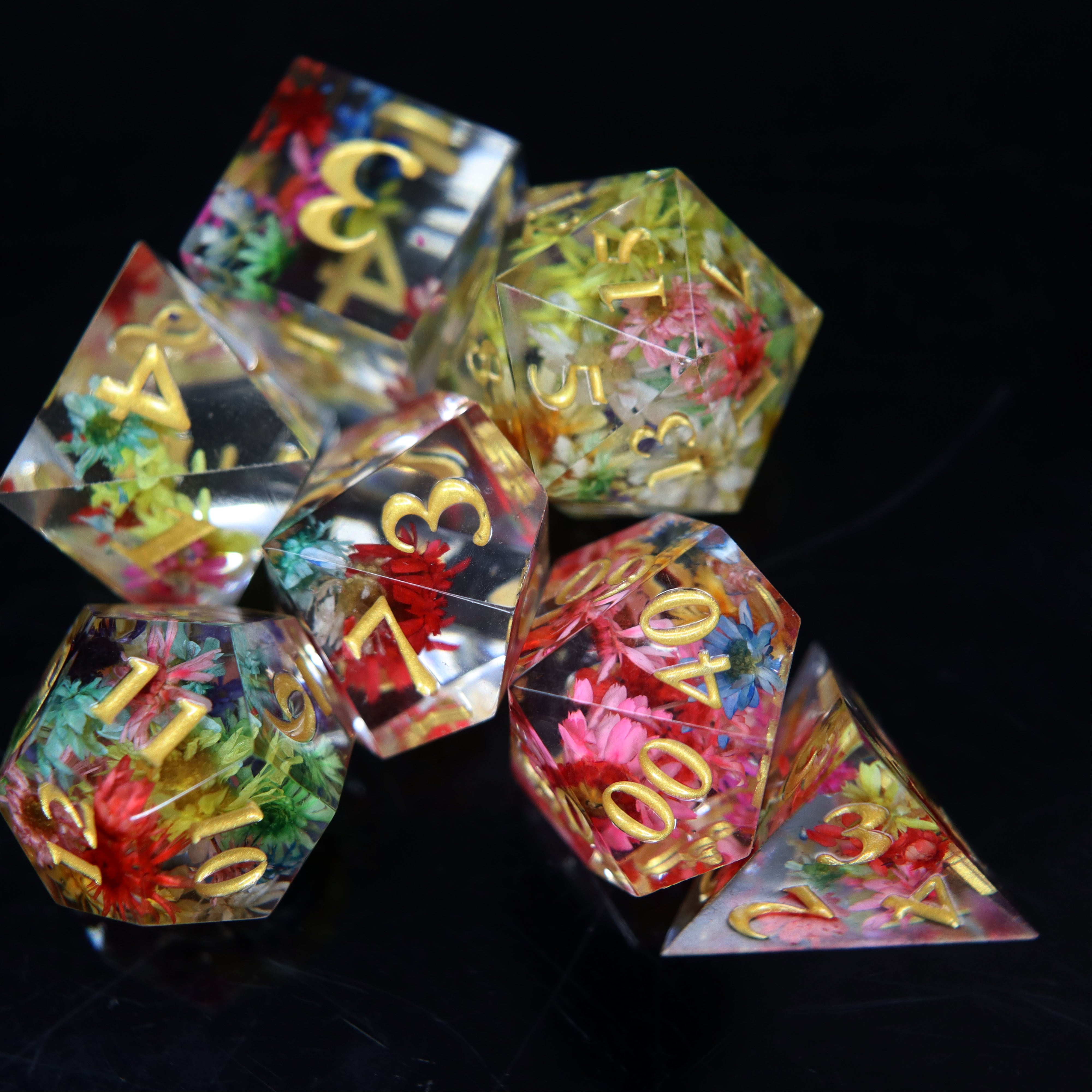 Wild Grotwth Sharp Edge Resin RPG Dice Set